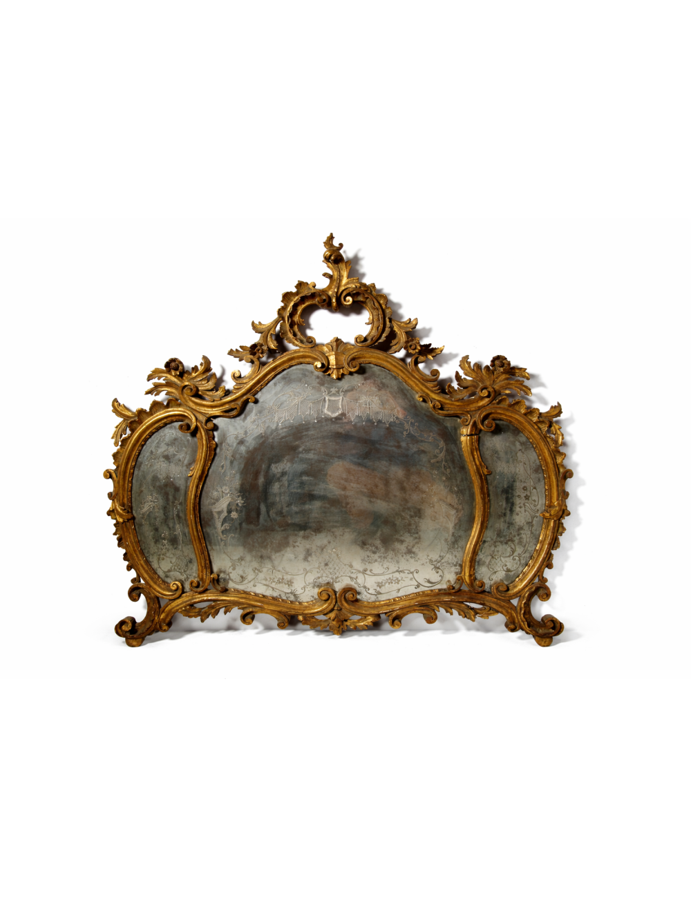 Specchio moderno in stile Barocco con ricco intaglio dorato