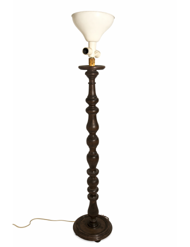 Turned wooden column ( Lamp )