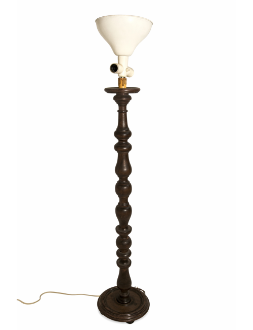 Lampada da terra in legno tornito