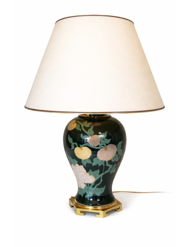 Lampada da tavolo in ceramica con decorazione motivi floreali e vegetali tipici dell'estetica orientale