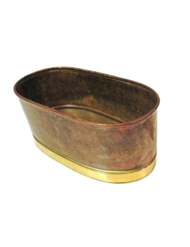Fioriera o cache pot di forma ovale in rame con base e profili in ottone