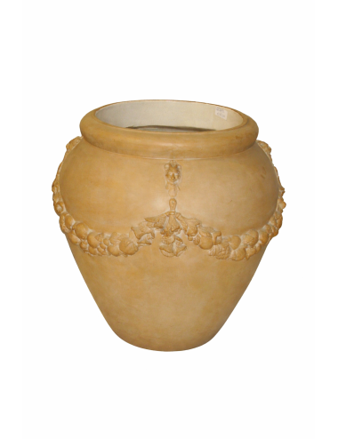 Vaso decorativo in terracotta dal profilo classico e dalle proporzioni armoniose