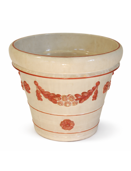 Vaso in ceramica smaltata  color avorio e motivi ornamentali in rilievo dipinti nei toni del rosso corallo