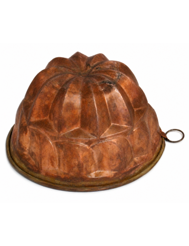 4 Copper cake moulds