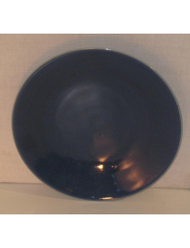 Large blue plate