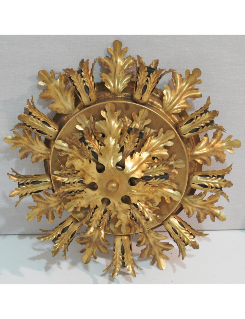 Lampada da soffitto moderna in foglia d'oro