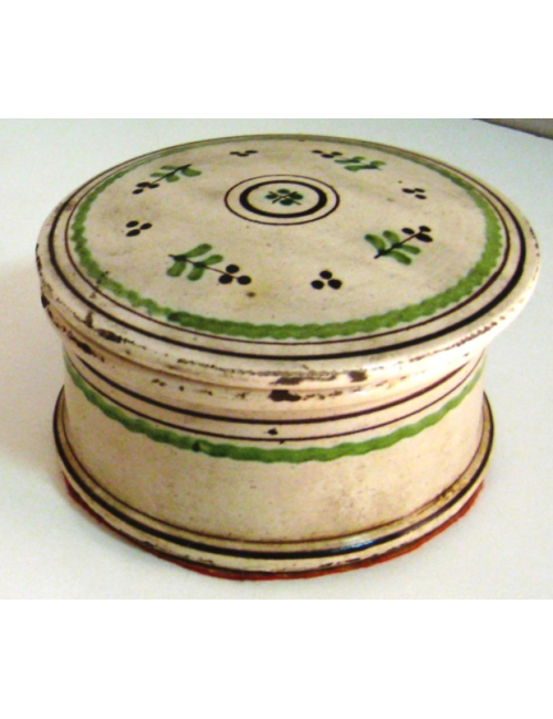 Modern round box
