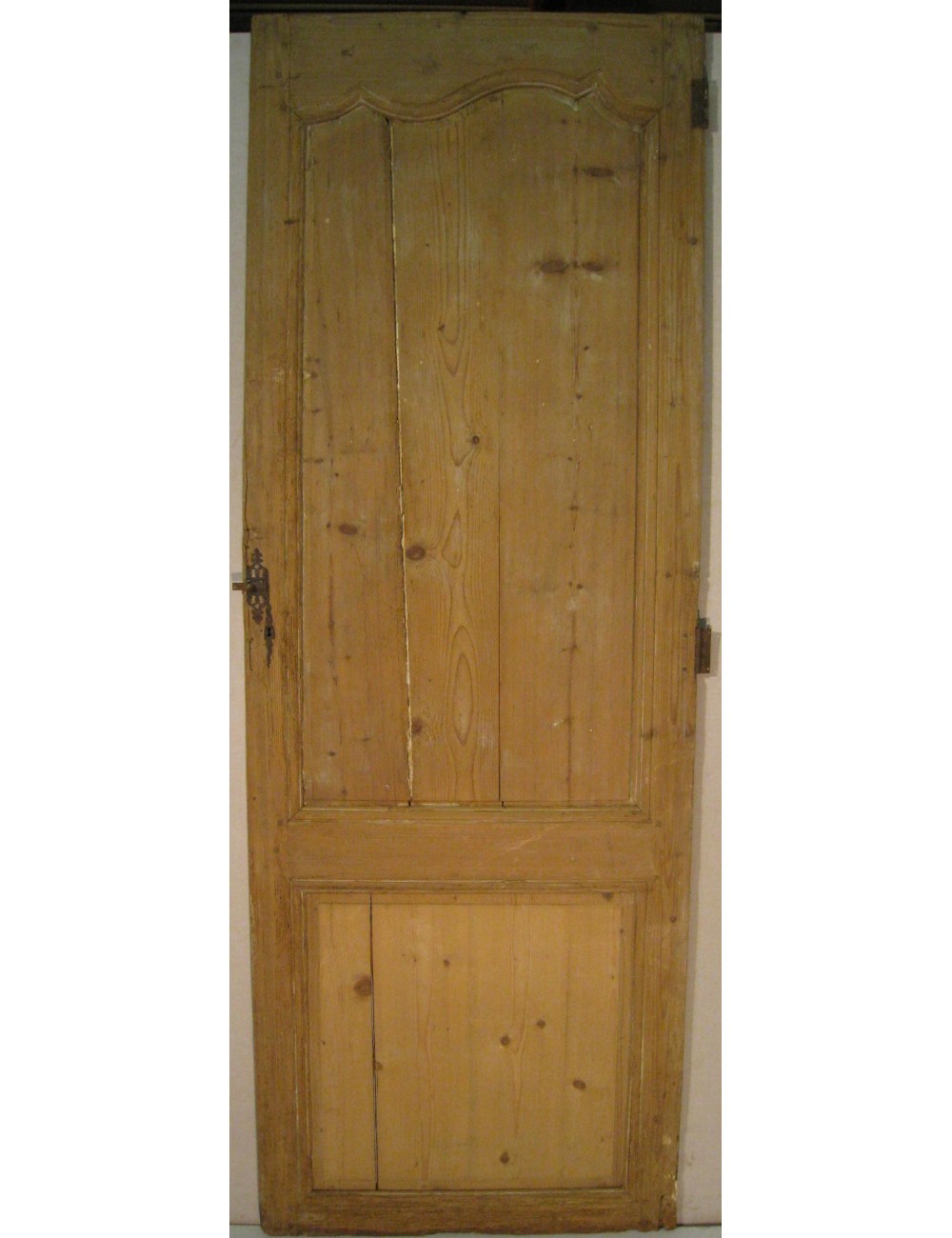 Worked fir door for restoration Worked fir door for restoration