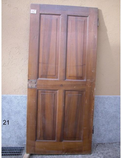 Walnut multi-mirror doors for restoration