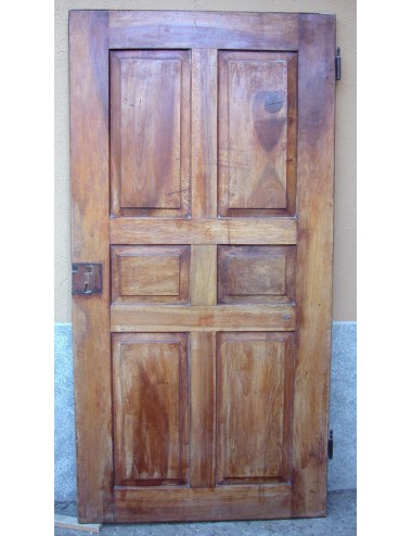 Walnut multi-mirror doors for restoration