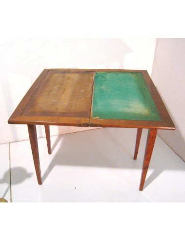 Game table