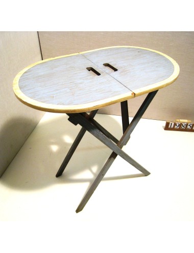 2 Modern folding servant tables