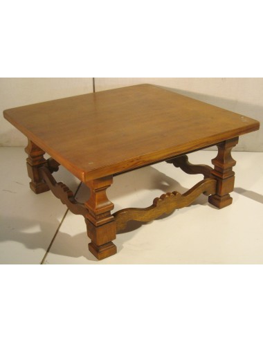Modern square coffee table