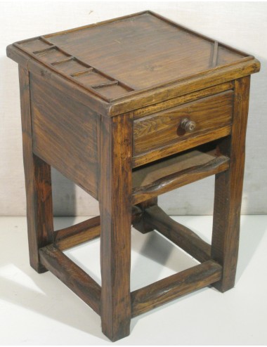 Modern cobbler's table