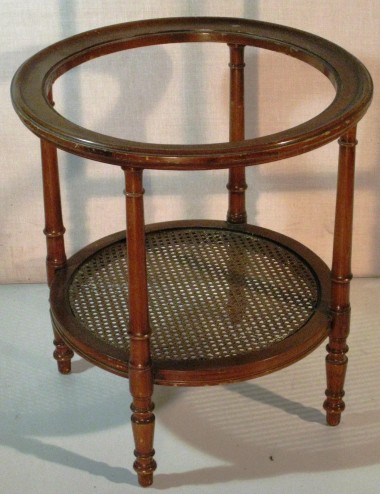 Modern round coffee table