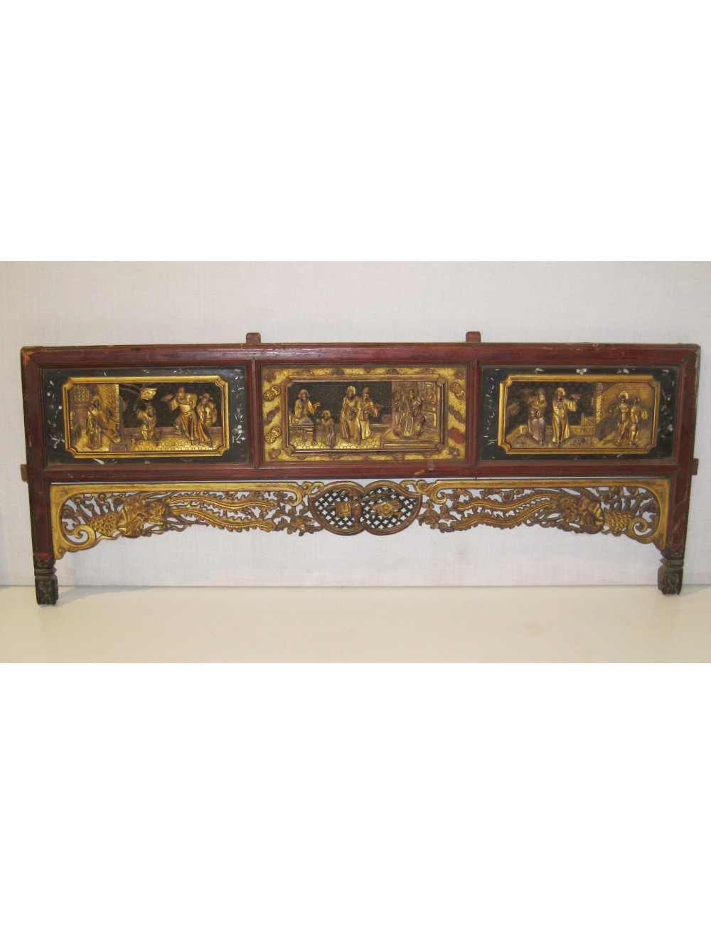 Pannello in legno intagliato - Testata del letto / originale Cina del XVIII secolo / foglia oro/ Pannello in legno intagliato - Testata del letto / originale Cina del XVIII secolo / foglia oro/