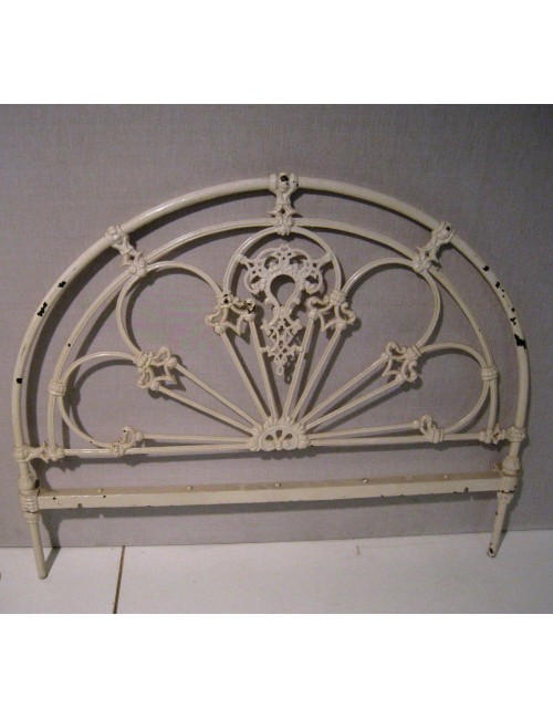 Iron beds (1 sing+ 1 cradle) headboard only