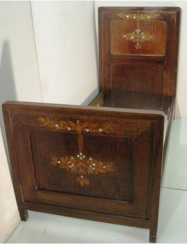 2 beds