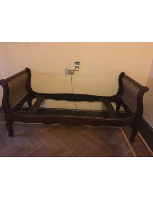 Letto a barca stile '800 moderno in noce