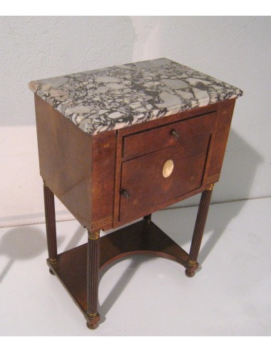 Mobiletto con piano in marmo
