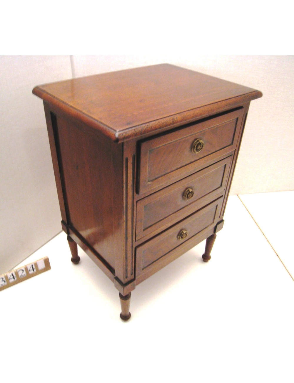 2 walnut bedside tables with modern inlays 2 walnut bedside tables with modern inlays