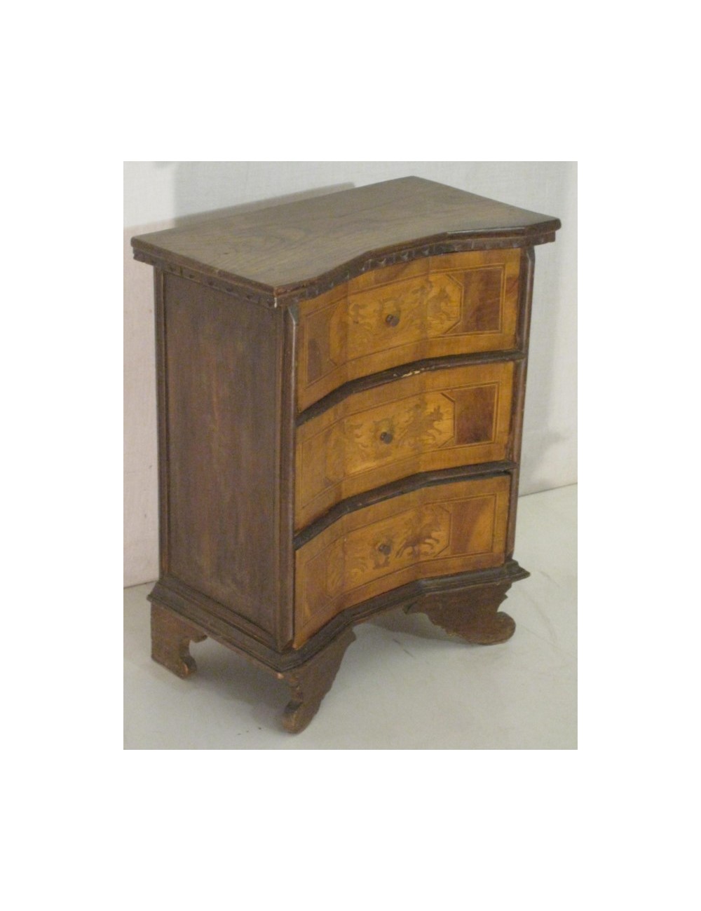 Bedside table Bedside table