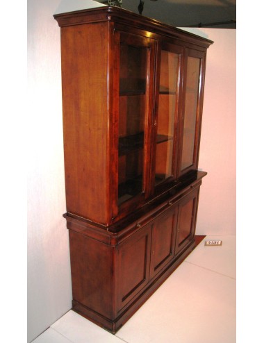 Sideboard / showcase