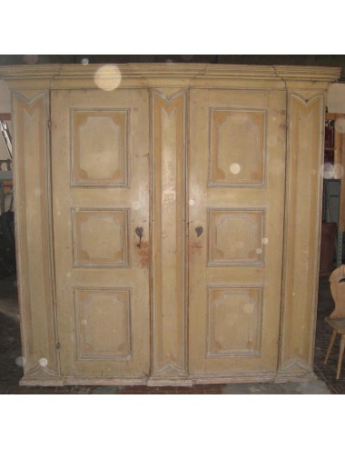 Lacquered wardrobe with 2 doors 18th century