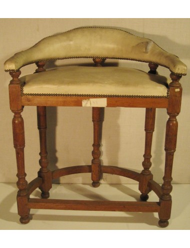 L 80 - poltrona alta moderna con sedile e schienale in pelle. Stile orientale