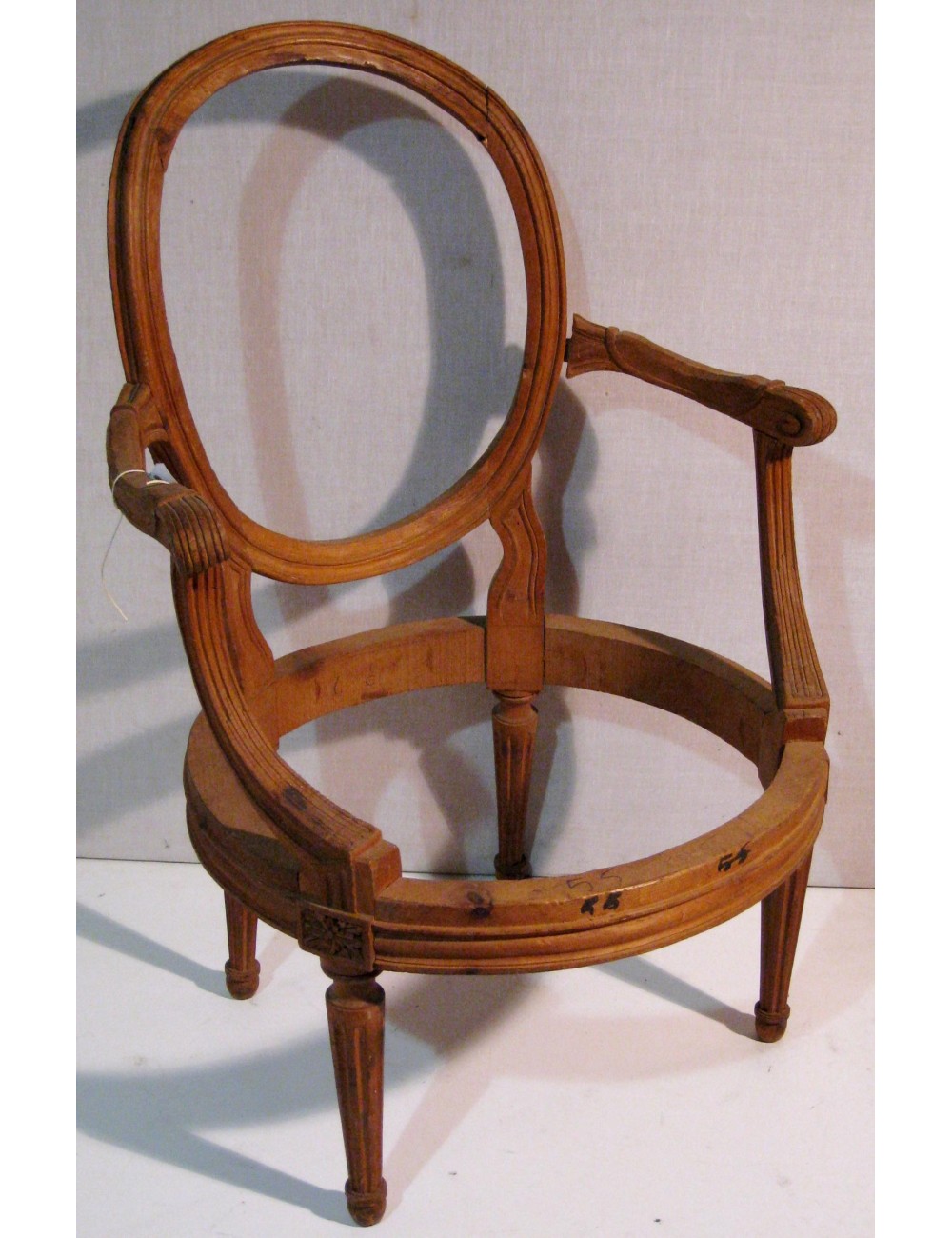 L 97 - modern armchair stem L 97 - modern armchair stem