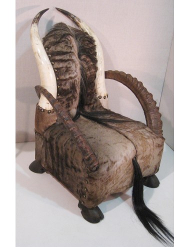 Armchair with horns