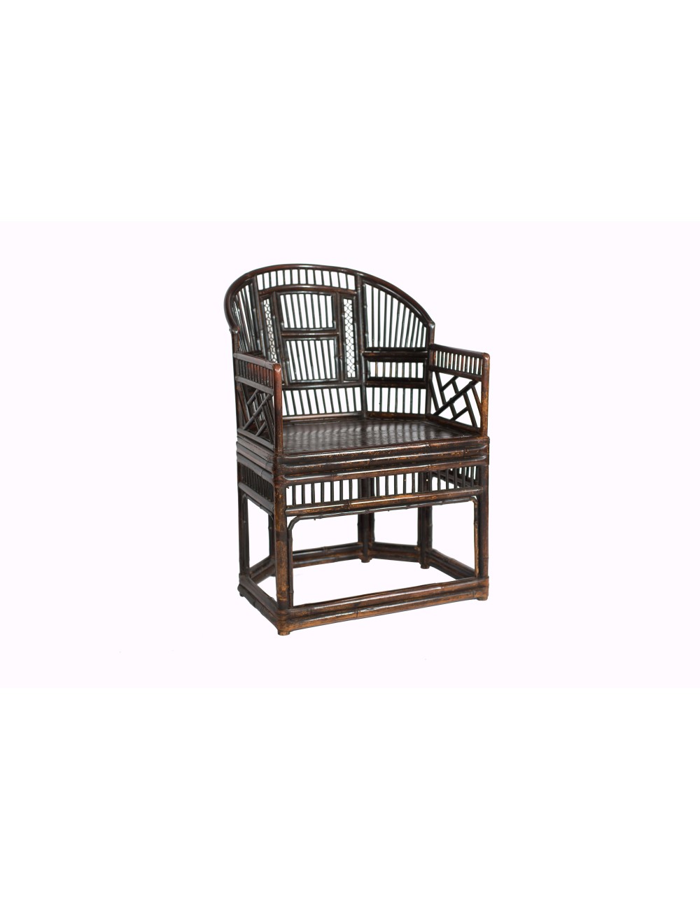 Poltrona in bamboo dritto e piegato con vari motivi decorativi. Seconda metà '800 Primo '900 Poltrona in bamboo dritto e piegato con vari motivi decorativi. Seconda metà '800 Primo '900