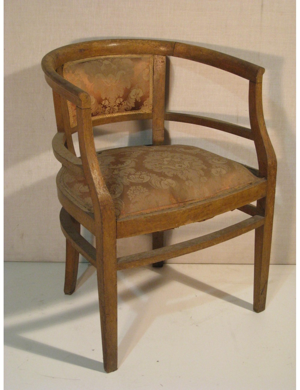 2 fantasy armchairs 2 fantasy armchairs