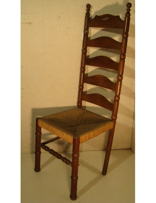 Straw chair with modern high backrest