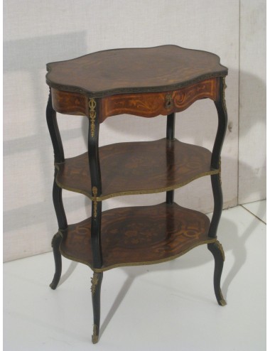 Etagere