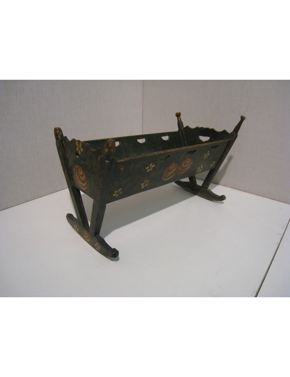 Flower cradle Flower cradle