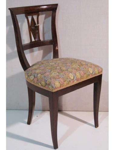 2 different chairs (n 1 tess Fiori)