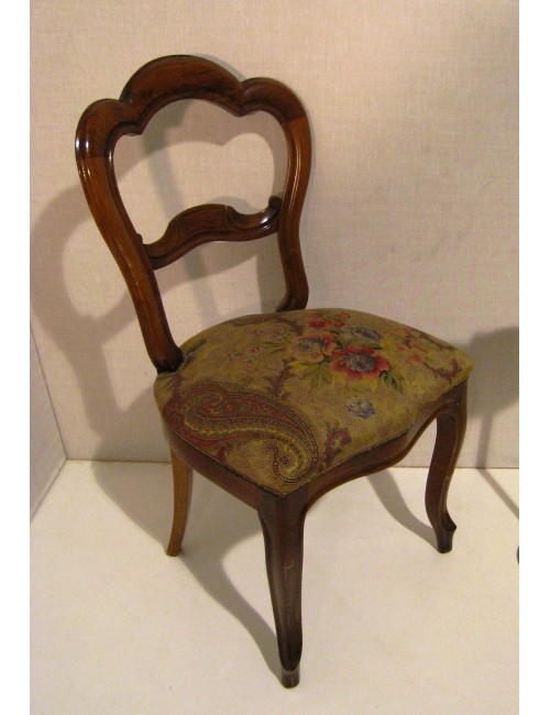 Sedia in noce con sedile imbottito, in stile Luigi Filippo
