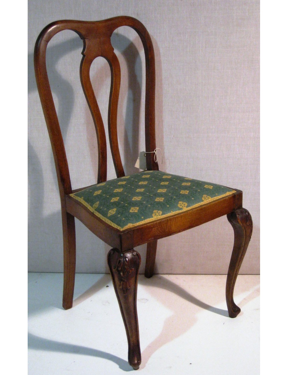 4 Chairs 4 Chairs