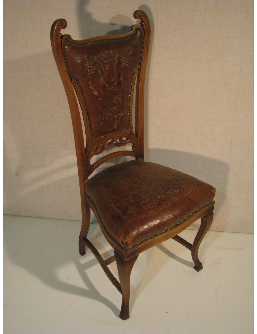 6 red leather chairs