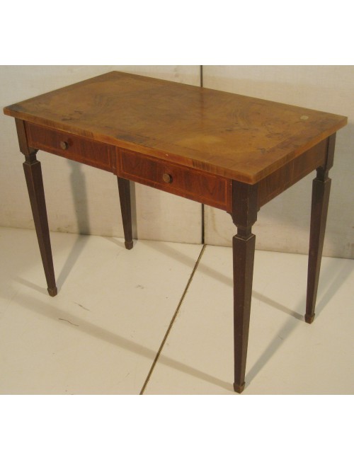 Scrivania moderna a due cassetti in noce con intarsi in bois de rose