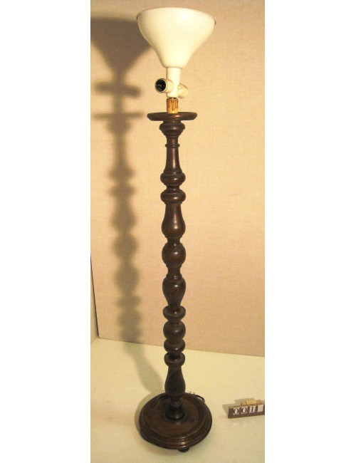 Colonna in legno tornito ( Lampada )