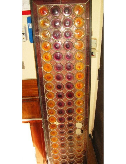 2-panelled glass window