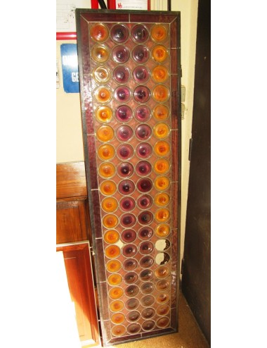 2-panelled glass window
