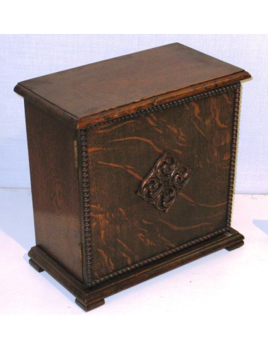 Hanging box