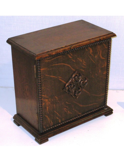 Hanging box