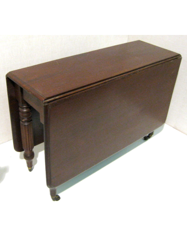 Tavolo pieghevole  "a bandelle" in stile inglese epoca Vittoriana