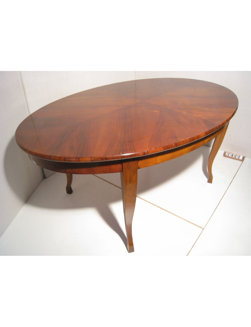 Tavolo ovale epoca moderna stile impero Tavolo ovale epoca moderna stile impero