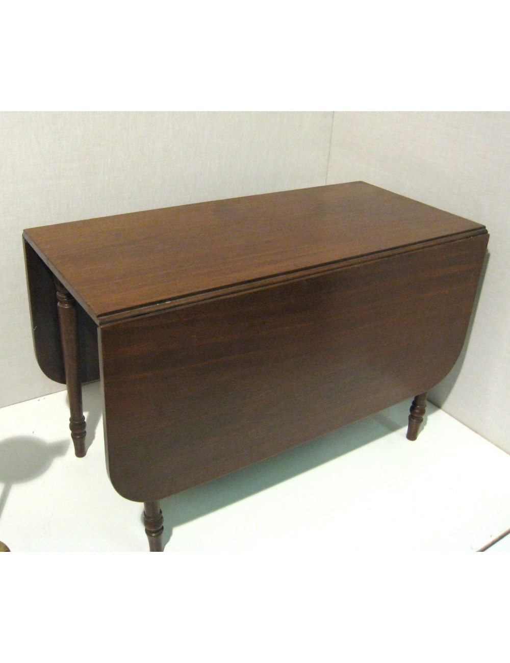 Gate table open measure 145x114x73h Gate table open measure 145x114x73h