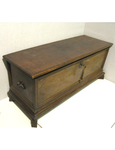 17th century style walnut chest, complete with key lock and handles